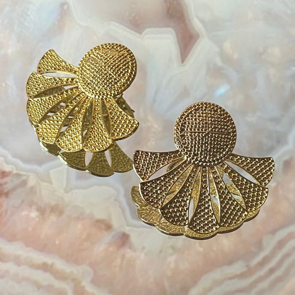 14k Earrings - Gold {PRICE REDUCTION}